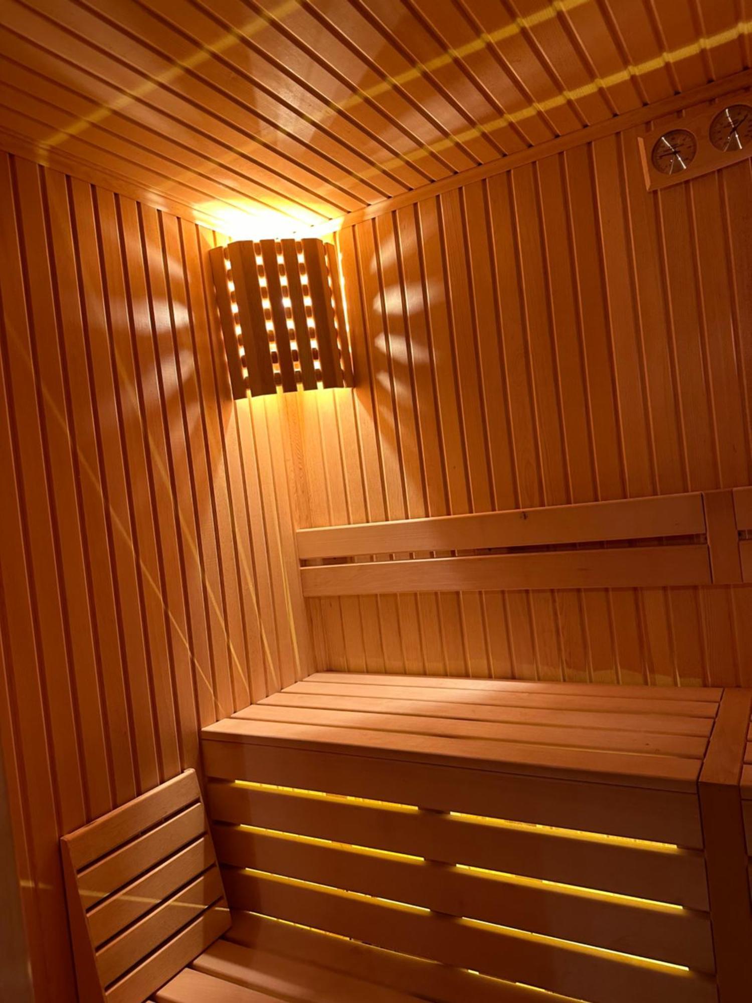 Panurlawoodenhouse Oezel Havuz& Sauna Mavi מראה חיצוני תמונה