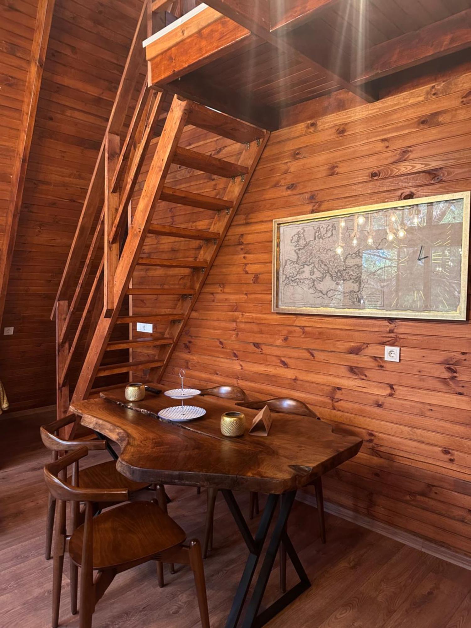 Panurlawoodenhouse Oezel Havuz& Sauna Mavi מראה חיצוני תמונה