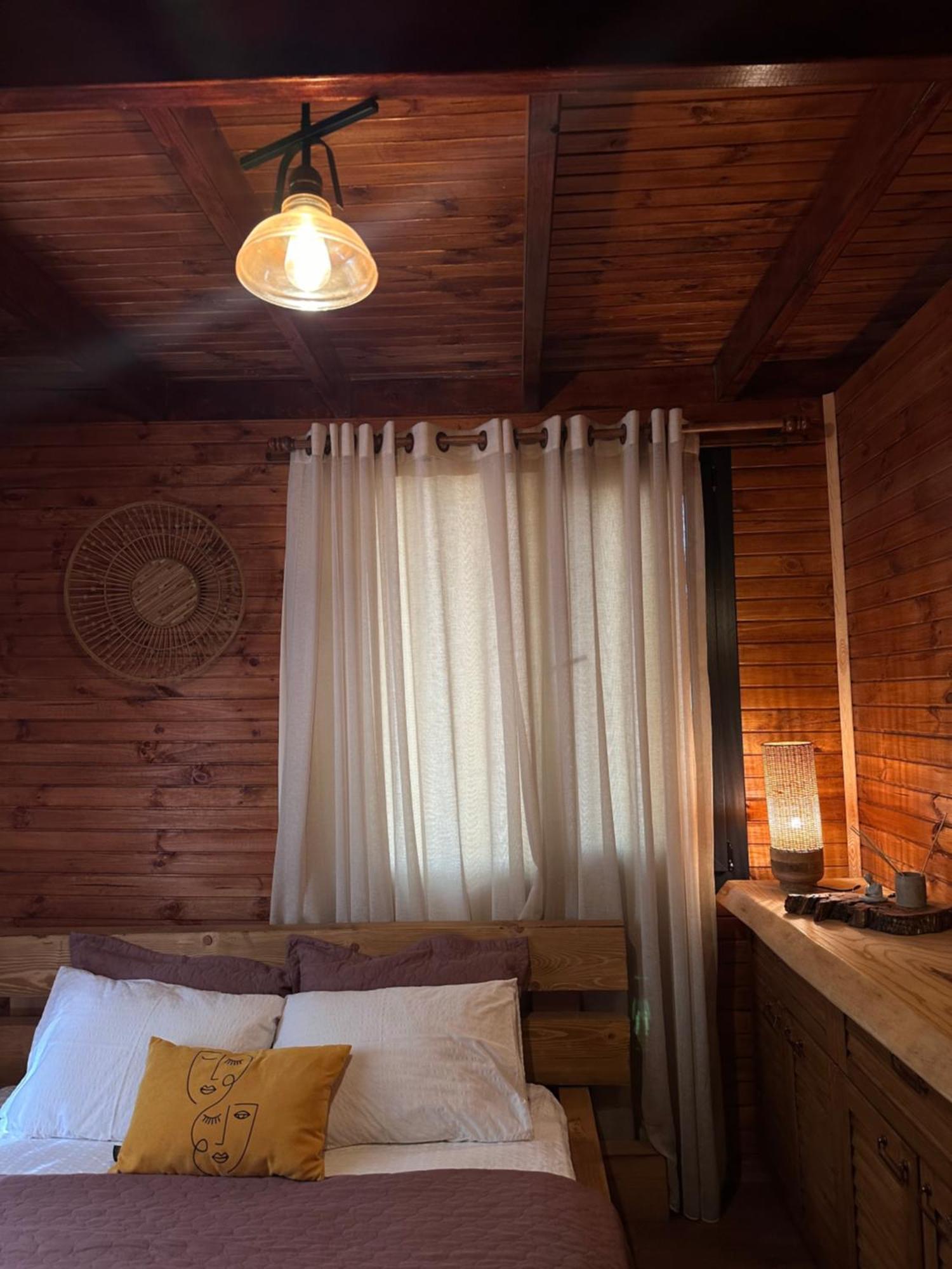 Panurlawoodenhouse Oezel Havuz& Sauna Mavi מראה חיצוני תמונה