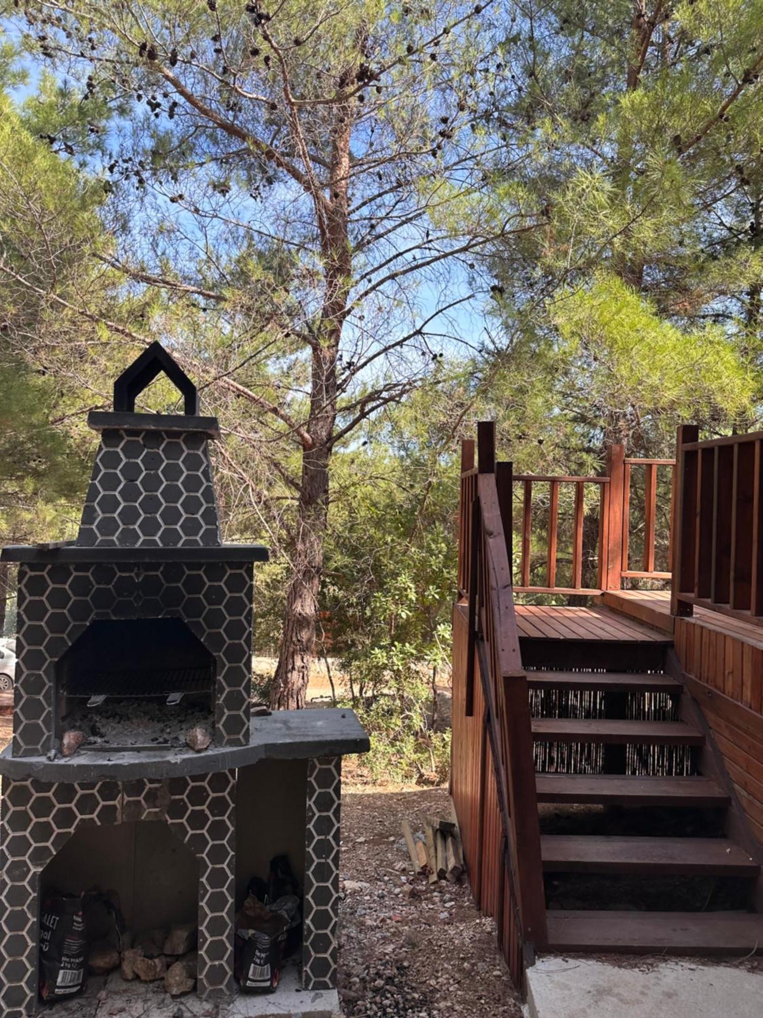Panurlawoodenhouse Oezel Havuz& Sauna Mavi מראה חיצוני תמונה